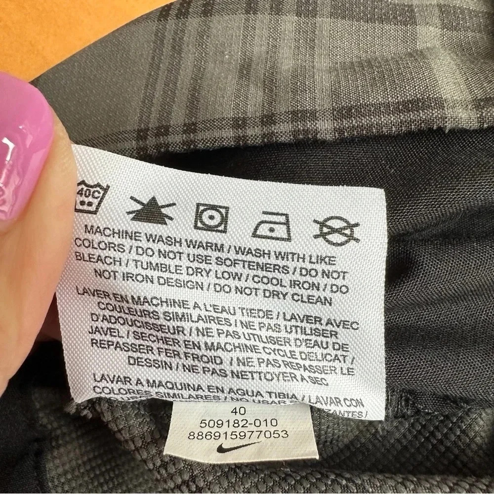 Nike‎ Golf Shorts - Picture 5 of 5